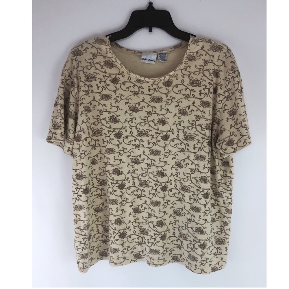 SALE 4/$10 ✨ true vintage loose floral tee blouse